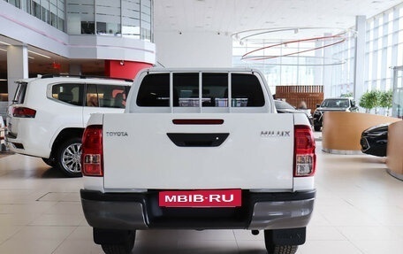 Toyota Hilux VIII, 2024 год, 7 632 000 рублей, 4 фотография