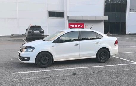 Volkswagen Polo VI (EU Market), 2016 год, 890 000 рублей, 2 фотография