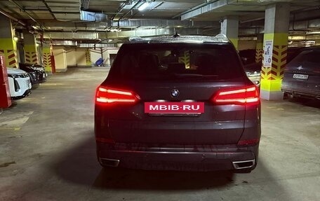 BMW X5, 2019 год, 5 600 000 рублей, 3 фотография