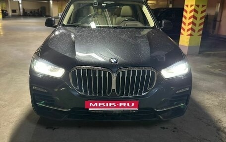 BMW X5, 2019 год, 5 600 000 рублей, 5 фотография