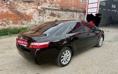 Toyota Camry, 2011 год, 1 550 000 рублей, 3 фотография
