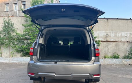 Nissan Patrol, 2013 год, 2 510 000 рублей, 9 фотография