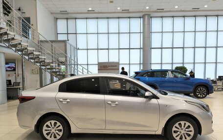 KIA Rio IV, 2018 год, 1 050 000 рублей, 8 фотография