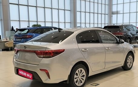 KIA Rio IV, 2018 год, 1 050 000 рублей, 9 фотография
