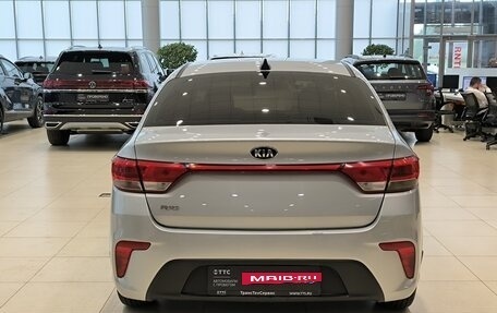 KIA Rio IV, 2018 год, 1 050 000 рублей, 10 фотография