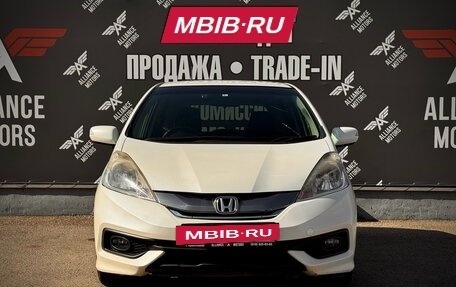Honda Fit Shuttle I рестайлинг, 2014 год, 1 240 000 рублей, 2 фотография