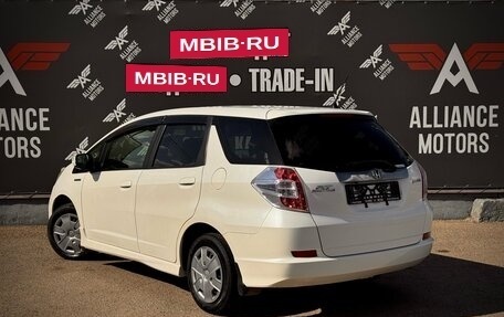 Honda Fit Shuttle I рестайлинг, 2014 год, 1 240 000 рублей, 5 фотография