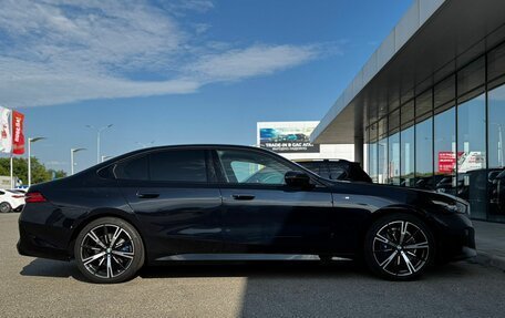 BMW 5 серия, 2024 год, 8 700 000 рублей, 10 фотография