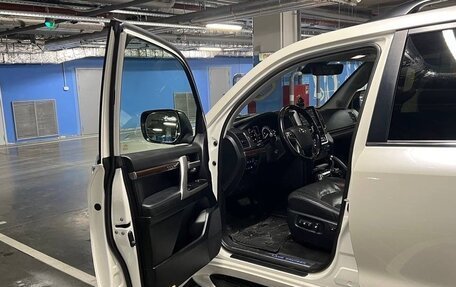 Toyota Land Cruiser 200, 2019 год, 7 500 000 рублей, 7 фотография