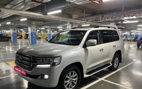 Toyota Land Cruiser 200, 2019 год, 7 500 000 рублей, 2 фотография
