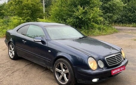 Mercedes-Benz CLK-Класс, 1997 год, 380 000 рублей, 2 фотография