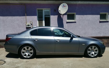 BMW 5 серия, 2003 год, 1 170 000 рублей, 11 фотография