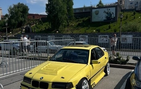 BMW 3 серия, 1992 год, 800 000 рублей, 9 фотография