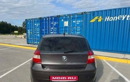 BMW 1 серия, 2005 год, 540 000 рублей, 7 фотография
