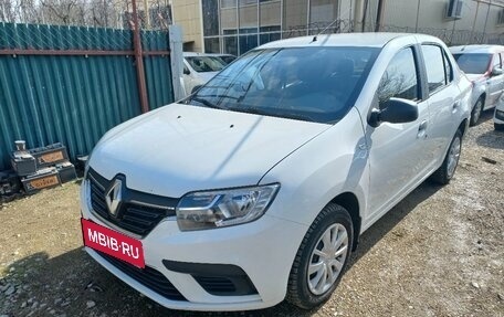 Renault Logan II, 2018 год, 597 000 рублей, 4 фотография