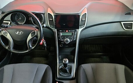 Hyundai i30 II рестайлинг, 2013 год, 898 000 рублей, 9 фотография