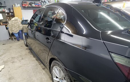BMW 5 серия, 2004 год, 1 150 000 рублей, 17 фотография