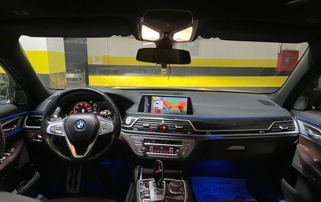BMW 7 серия, 2017 год, 3 100 000 рублей, 7 фотография