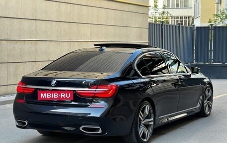 BMW 7 серия, 2017 год, 3 100 000 рублей, 4 фотография