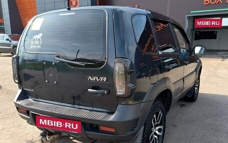 Chevrolet Niva I рестайлинг, 2011 год, 490 000 рублей, 6 фотография