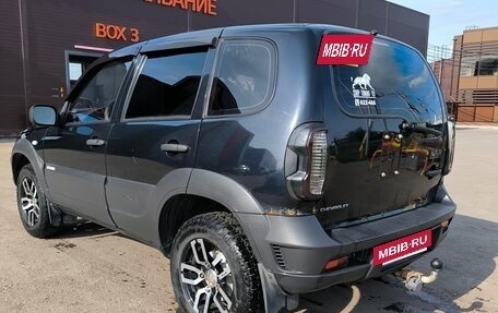 Chevrolet Niva I рестайлинг, 2011 год, 490 000 рублей, 7 фотография
