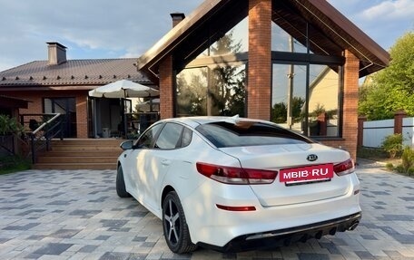 KIA Optima IV, 2019 год, 1 810 000 рублей, 10 фотография