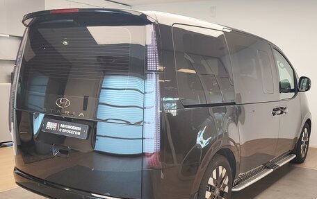 Hyundai Staria, 2023 год, 4 790 000 рублей, 4 фотография