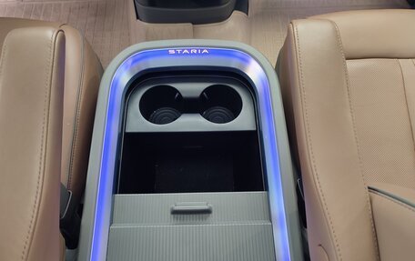Hyundai Staria, 2023 год, 4 790 000 рублей, 14 фотография