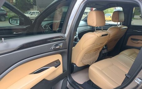 Cadillac SRX II рестайлинг, 2014 год, 2 500 000 рублей, 10 фотография