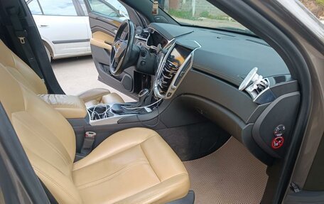 Cadillac SRX II рестайлинг, 2014 год, 2 500 000 рублей, 16 фотография