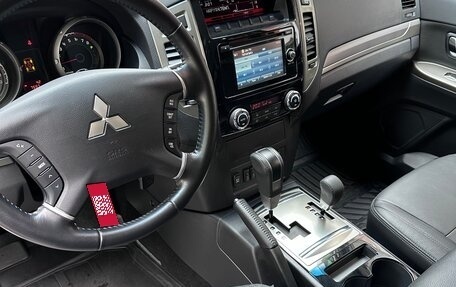 Mitsubishi Pajero IV, 2019 год, 4 100 000 рублей, 10 фотография