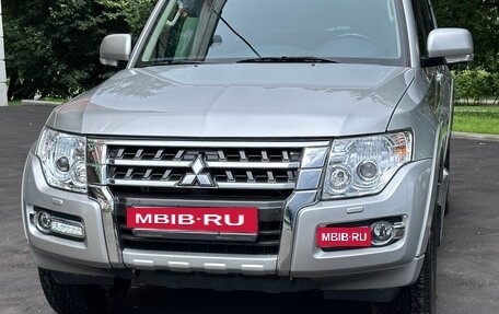 Mitsubishi Pajero IV, 2019 год, 4 100 000 рублей, 2 фотография
