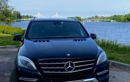 Mercedes-Benz M-Класс, 2014 год, 2 690 000 рублей, 2 фотография