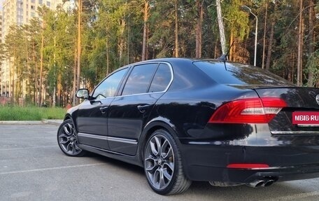 Skoda Superb III рестайлинг, 2009 год, 1 420 000 рублей, 5 фотография