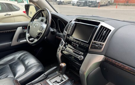 Toyota Land Cruiser 200, 2012 год, 3 500 000 рублей, 7 фотография