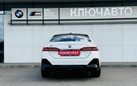 BMW 5 серия, 2024 год, 8 700 000 рублей, 2 фотография