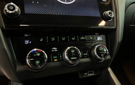 Skoda Octavia, 2019 год, 2 250 000 рублей, 16 фотография