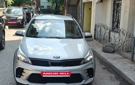 KIA Rio IV, 2021 год, 1 900 000 рублей, 2 фотография