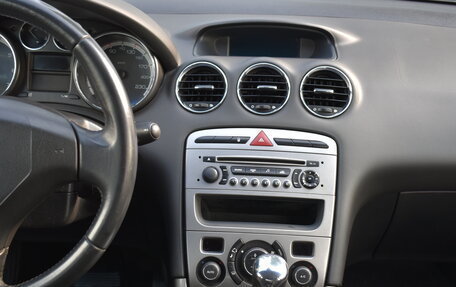 Peugeot 308 II, 2011 год, 679 000 рублей, 12 фотография