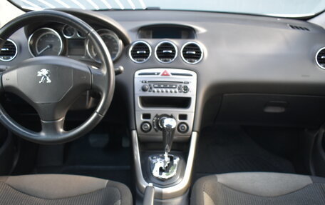Peugeot 308 II, 2011 год, 679 000 рублей, 13 фотография