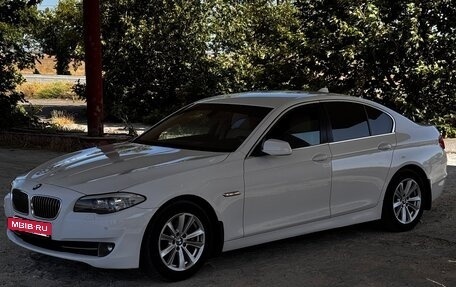 BMW 5 серия, 2010 год, 2 200 000 рублей, 11 фотография