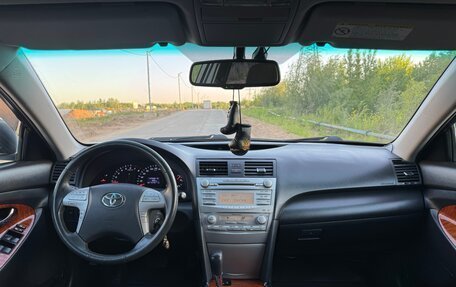 Toyota Camry, 2011 год, 1 650 000 рублей, 14 фотография