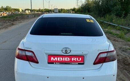 Toyota Camry, 2011 год, 1 650 000 рублей, 8 фотография
