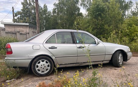 Mercedes-Benz C-Класс, 1994 год, 142 000 рублей, 10 фотография