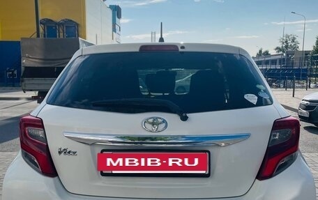 Toyota Vitz, 2014 год, 950 000 рублей, 5 фотография