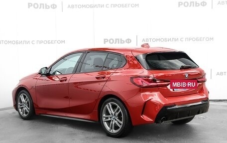 BMW 1 серия, 2019 год, 2 690 000 рублей, 7 фотография