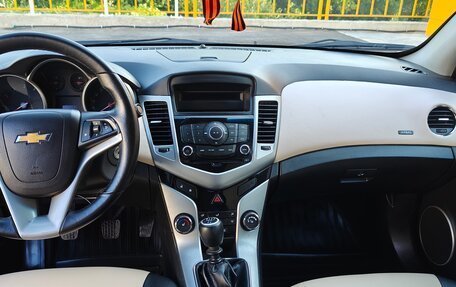 Chevrolet Cruze II, 2012 год, 720 000 рублей, 7 фотография