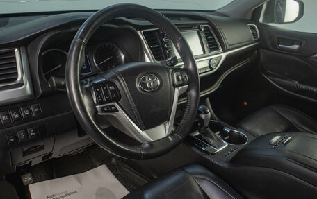 Toyota Highlander III, 2014 год, 3 299 000 рублей, 7 фотография