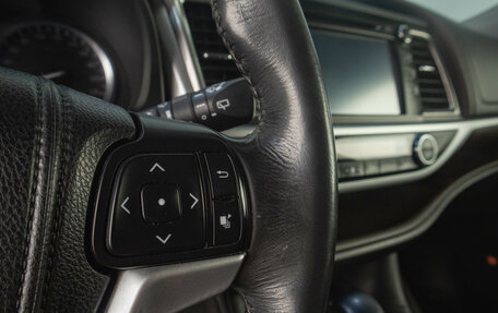 Toyota Highlander III, 2014 год, 3 299 000 рублей, 13 фотография