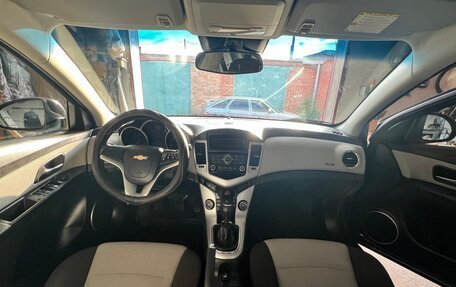 Chevrolet Cruze II, 2012 год, 850 000 рублей, 5 фотография